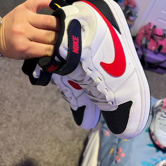 Nike Court a Borough Mid 2 - Picture 3 of 7